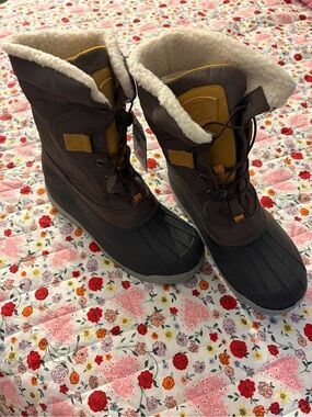 ARTIC MENS 11  Waterproof Winter Snow Boots - Brown